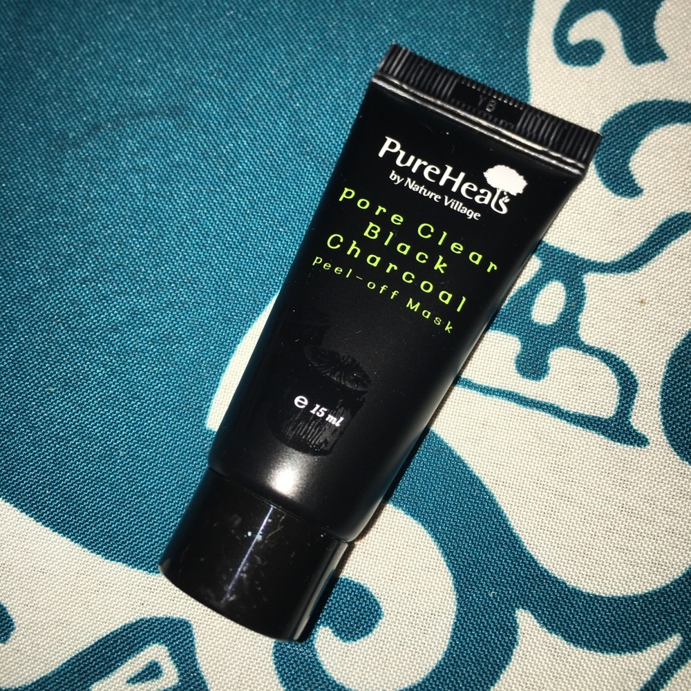 🆕 PureHeals Pore Clear Black Charcoal Mask